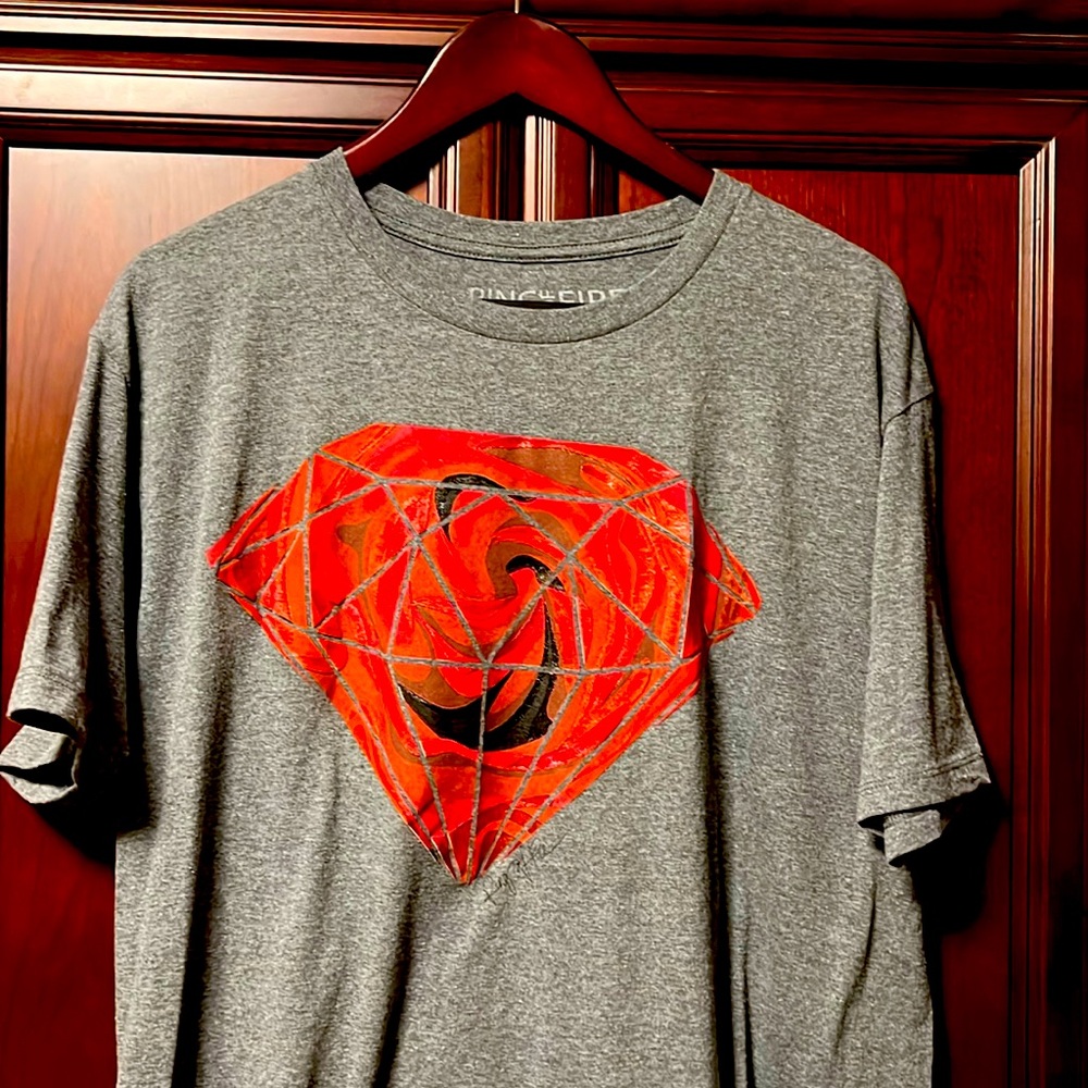 Like New Ring of Fire Gray T-Shirt Cotton blend Stretch Luxury Cool Activewear!